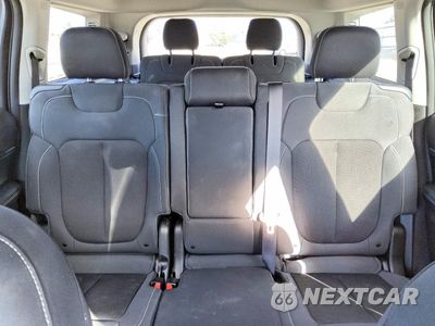 Zdjęcie 10 z 13 samochodu: 2024 JEEP GRAND CHEROKEE L LAREDO VIN:1C4RJKAG7R8921996 - miniatura
