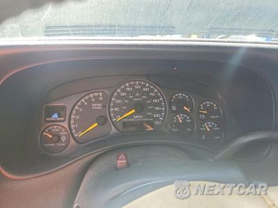 Zdjęcie 9 z 13 samochodu: 2001 CHEVROLET SILVERADO K2500 HEAVY DUTY VIN:1GCHK29UX1E216909 - miniatura