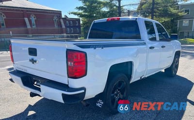 Czwarte zdjęcie samochodu z boku: 2016 CHEVROLET SILVERADO K1500 CUSTOM VIN:1GCVKPEC8GZ319762 - miniatura
