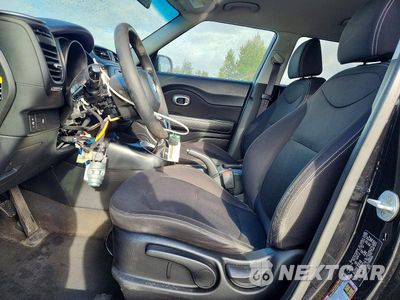 Zdjęcie 7 z 12 samochodu: 2018 KIA SOUL BASE VIN:KNDJN2A26J7581904 - miniatura
