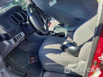 Zdjęcie 7 z 13 samochodu: 2005 TOYOTA TACOMA ACCESS CAB VIN:5TETX22N35Z036592 - miniatura