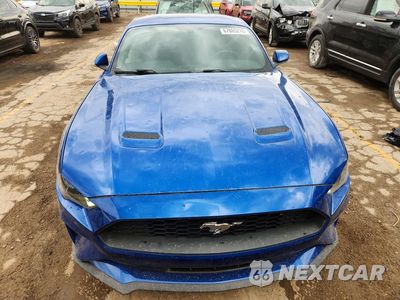 Piąte zdjęcie samochodu w środku: 2018 FORD MUSTANG VIN:1FA6P8TH3J5172278 - miniatura
