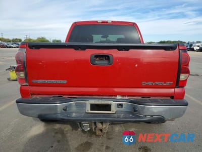 Zdjęcie 6 z 12 samochodu: 2005 CHEVROLET SILVERADO K1500 VIN:2GCEK13T251246622 - miniatura