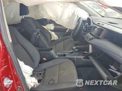 Zdjęcie 7 z 13 samochodu: 2018 TOYOTA RAV4 LE VIN:JTMBFREV3JD227841 - miniatura