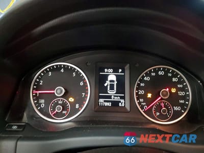 Zdjęcie 9 z 13 samochodu: 2011 VOLKSWAGEN TIGUAN S VIN:WVGBV7AX3BW565126 - miniatura