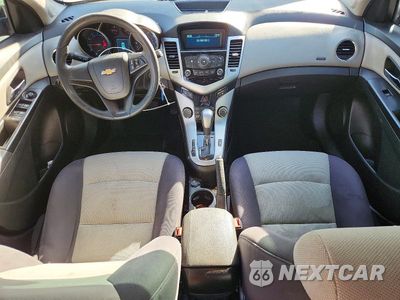Zdjęcie 8 z 12 samochodu: 2013 CHEVROLET CRUZE LS VIN:1G1PA5SG9D7329143 - miniatura