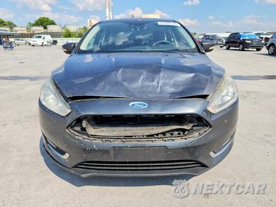 Piąte zdjęcie samochodu w środku: 2017 FORD FOCUS TITANIUM VIN:1FADP3N26HL349219 - miniatura
