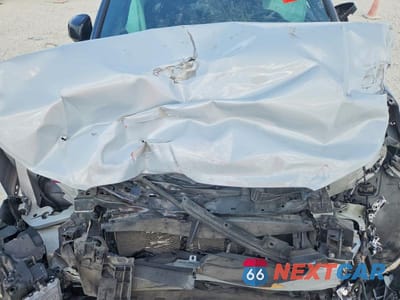 Zdjęcie 11 z 12 samochodu: 2021 VOLVO XC40 T5 R-DESIGN VIN:YV4162UM6M2525177 - miniatura