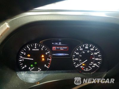 Zdjęcie 9 z 13 samochodu: 2018 NISSAN PATHFINDER S VIN:5N1DR2MM9JC674806 - miniatura