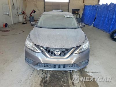 Piąte zdjęcie samochodu w środku: 2019 NISSAN SENTRA S VIN:3N1AB7AP7KY446466 - miniatura