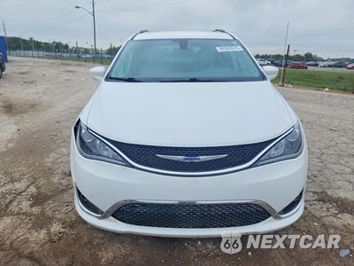 Piąte zdjęcie samochodu w środku: 2018 CHRYSLER PACIFICA TOURING L PLUS VIN:2C4RC1EG1JR234584 - miniatura