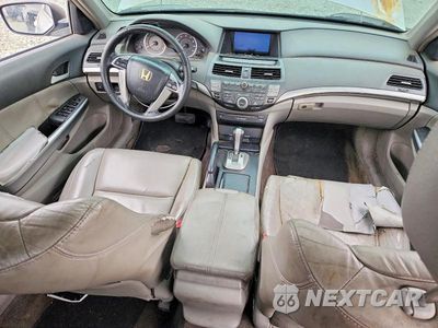 Zdjęcie 8 z 12 samochodu: 2008 HONDA ACCORD EXL VIN:1HGCP36888A048036 - miniatura