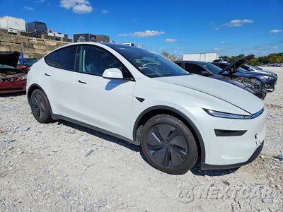 Czwarte zdjęcie samochodu z boku: 2026 TESLA MODEL Y VIN:7SAYGDEE1TA589107 - miniatura