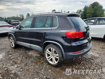Drugie zdjęcie samochodu z przodu: 2013 VOLKSWAGEN TIGUAN S VIN:WVGBV7AXXDW535379 - miniatura