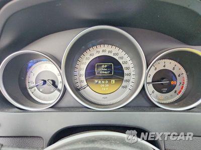 Zdjęcie 9 z 13 samochodu: 2012 MERCEDES-BENZ C 250 VIN:WDDGJ4HB9CF916837 - miniatura