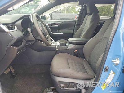 Zdjęcie 7 z 13 samochodu: 2025 TOYOTA RAV4 SE VIN:4T3T6RFV9SU180127 - miniatura