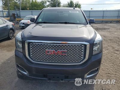 Piąte zdjęcie samochodu w środku: 2016 GMC YUKON XL DENALI VIN:1GKS2HKJXGR139215 - miniatura