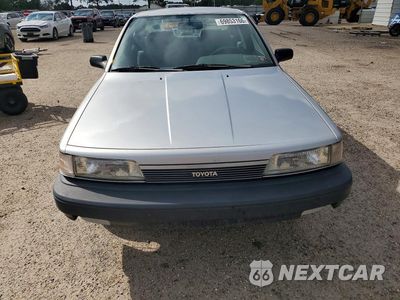 Piąte zdjęcie samochodu w środku: 1989 TOYOTA CAMRY DELUXE VIN:4T1SV21E6KU109005 - miniatura