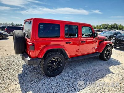 Trzecie zdjęcie samochodu z tyłu: 2021 JEEP WRANGLER UNLIMITED SAHARA 4XE VIN:1C4JJXP64MW858370 - miniatura