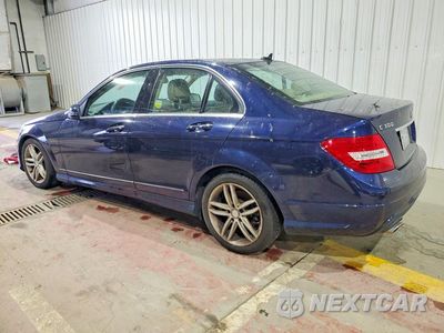 Drugie zdjęcie samochodu z przodu: 2012 MERCEDES-BENZ C-CLASS VIN:WDDGF8BB6CR233462 - miniatura