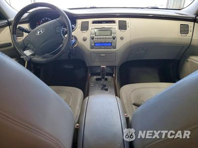 Zdjęcie 8 z 12 samochodu: 2011 HYUNDAI AZERA GLS VIN:KMHFC4DF0BA536897 - miniatura