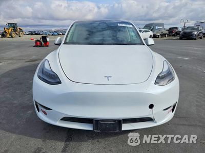 Piąte zdjęcie samochodu w środku: 2024 TESLA MODEL Y VIN:7SAYGDEE5RF989036 - miniatura