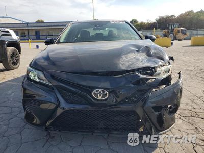 Piąte zdjęcie samochodu w środku: 2021 TOYOTA CAMRY VIN:4T1G11BK8MU043348 - miniatura