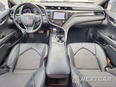 Zdjęcie 8 z 13 samochodu: 2019 TOYOTA CAMRY SE VIN:4T1B11HK0KU261332 - miniatura