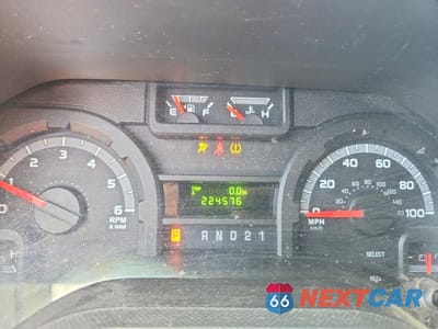 Zdjęcie 9 z 13 samochodu: 2013 FORD E250 DELIVERY VAN VIN:1FTNE2EW0DDA46653 - miniatura