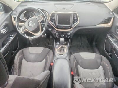 Zdjęcie 8 z 13 samochodu: 2014 JEEP CHEROKEE LATITUDE VIN:1C4PJMCS2EW151541 - miniatura