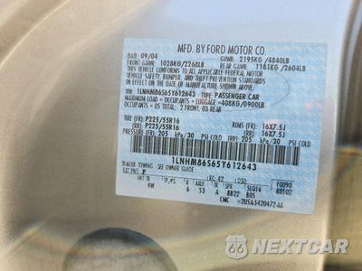 Zdjęcie 12 z 12 samochodu: 2005 LINCOLN LS VIN:1LNHM86S65Y612643 - miniatura