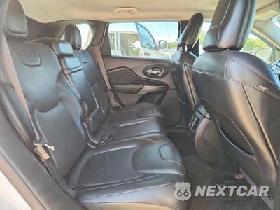 Zdjęcie 11 z 13 samochodu: 2019 JEEP CHEROKEE LIMITED VIN:1C4PJLDN4KD164558 - miniatura
