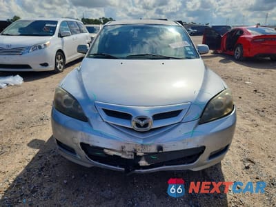 Piąte zdjęcie samochodu w środku: 2007 MAZDA 3 HATCHBACK VIN:JM1BK143971646400 - miniatura