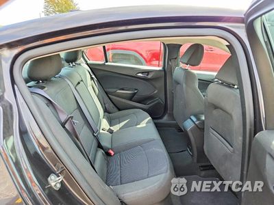 Zdjęcie 10 z 12 samochodu: 2017 CHEVROLET CRUZE LT VIN:1G1BE5SM3H7237388 - miniatura