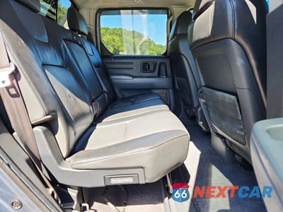 Zdjęcie 10 z 12 samochodu: 2006 HONDA RIDGELINE RTL VIN:2HJYK16536H565591 - miniatura
