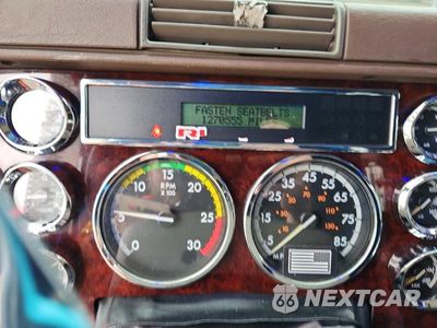 Zdjęcie 9 z 14 samochodu: 2016 FREIGHTLINER CONVENTION - SEMI TRUCK VIN:3ALXFB008GDGX6150 - miniatura