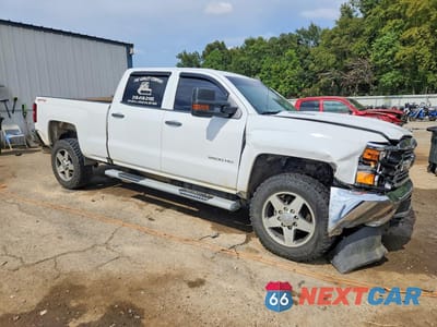 Czwarte zdjęcie samochodu z boku: 2017 CHEVROLET SILVERADO K2500 HEAVY DUTY VIN:1GC1KUEY8HF221195 - miniatura