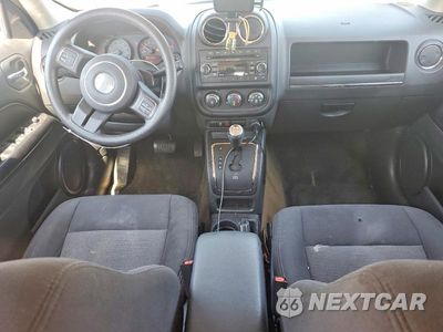 Zdjęcie 8 z 12 samochodu: 2017 JEEP PATRIOT SPORT VIN:1C4NJRBB8HD181715 - miniatura