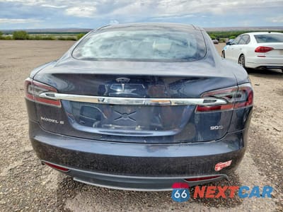 Zdjęcie 6 z 12 samochodu: 2015 TESLA MODEL S 90D VIN:5YJSA1V28FF097383 - miniatura
