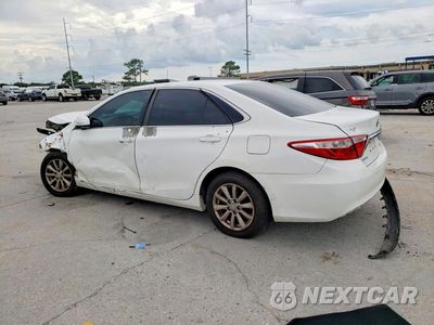 Drugie zdjęcie samochodu z przodu: 2015 TOYOTA CAMRY LE VIN:4T4BF1FK6FR512760 - miniatura