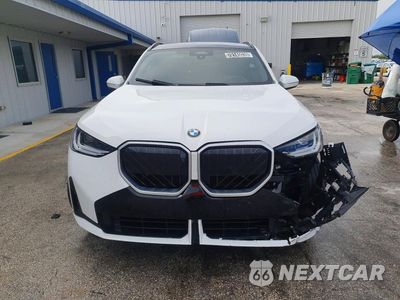 Piąte zdjęcie samochodu w środku: 2025 B M W X SERIES X3 4D SUV 30 XDRIVE MSPORT VIN:5UX53GP01S9039902 - miniatura
