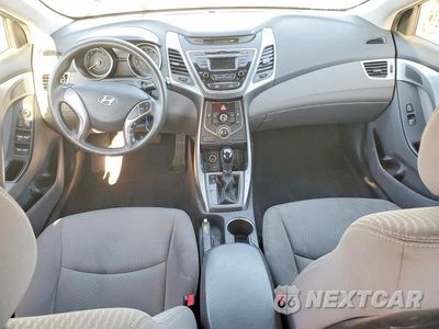 Zdjęcie 8 z 13 samochodu: 2014 HYUNDAI ELANTRA SE VIN:KMHDH4AE1EU088757 - miniatura