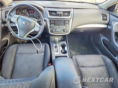 Zdjęcie 8 z 13 samochodu: 2017 NISSAN ALTIMA 2.5 SV VIN:1N4AL3AP0HC293083 - miniatura