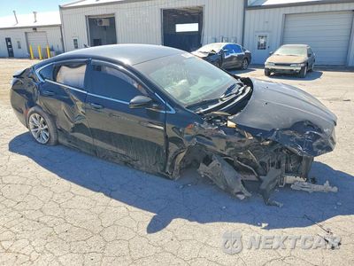 Czwarte zdjęcie samochodu z boku: 2015 CHRYSLER 200 C VIN:1C3CCCCB0FN717825 - miniatura