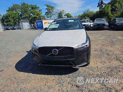 Piąte zdjęcie samochodu w środku: 2026 VOLVO XC60 PLUS VIN:YV4M12RC0T1498803 - miniatura