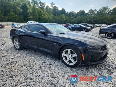Czwarte zdjęcie samochodu z boku: 2019 CHEVROLET CAMARO LS VIN:1G1FB1RS3K0153790 - miniatura