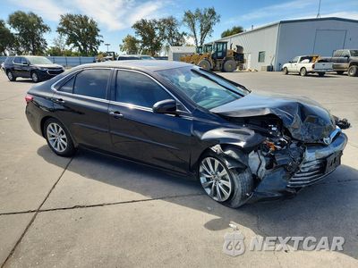 Czwarte zdjęcie samochodu z boku: 2017 TOYOTA CAMRY XLE VIN:4T1BF1FK9HU619315 - miniatura