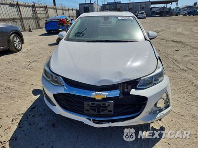 Piąte zdjęcie samochodu w środku: 2019 CHEVROLET CRUZE LS VIN:1G1BC5SM2K7150577 - miniatura