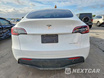 Zdjęcie 6 z 12 samochodu: 2023 TESLA MODEL Y VIN:7SAYGDEE3PA069559 - miniatura