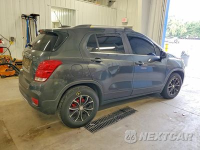 Trzecie zdjęcie samochodu z tyłu: 2020 CHEVROLET TRAX 1LT VIN:3GNCJLSB7LL268438 - miniatura